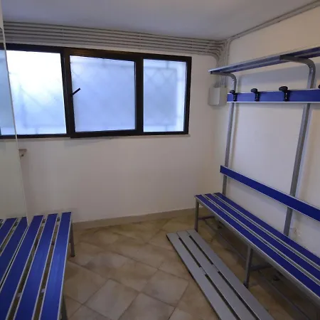 Homely In Italy Near 아파트 *